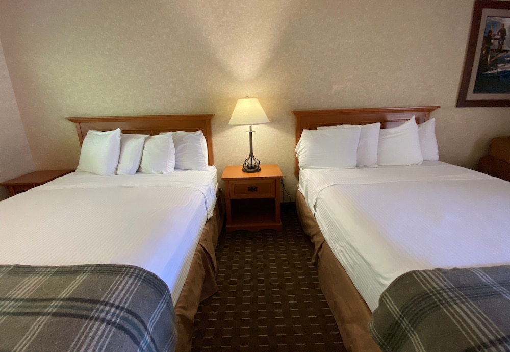 Cousins Country Inn