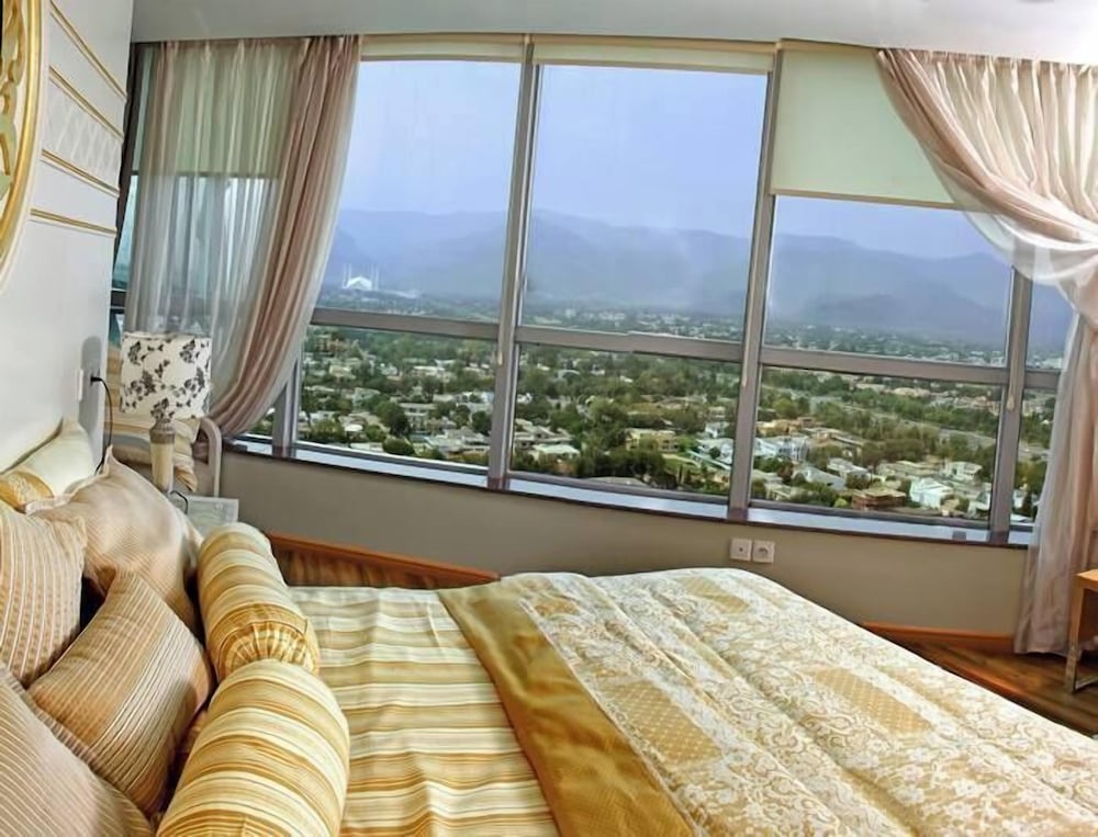 Ashhubz Lodges view 4