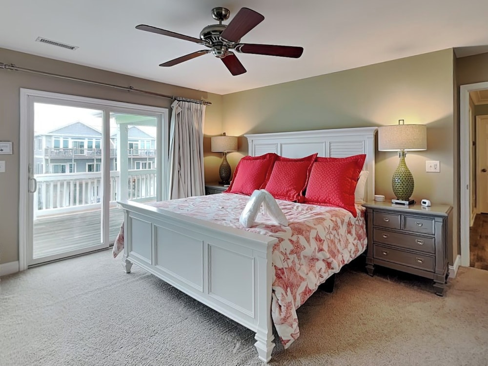 Driftwood by Topsail Realty