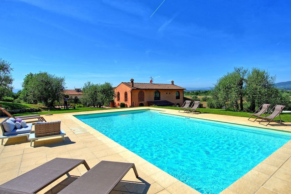 Villa Nora