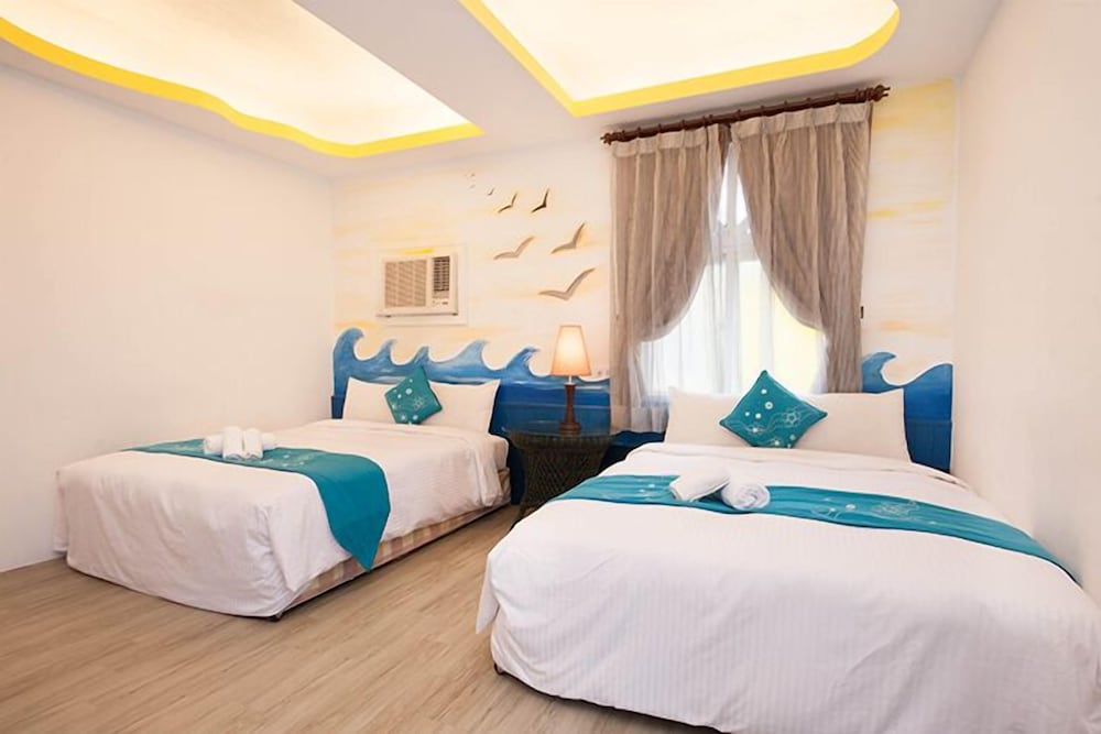 SouthernSea Hostel