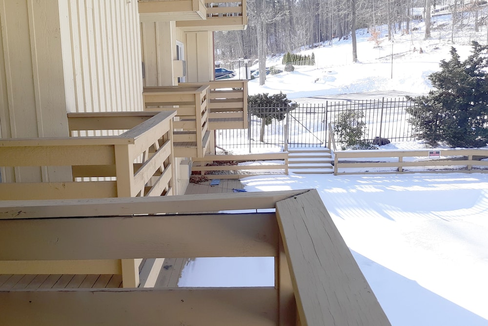 Iron Horse Inn - Property Image 11