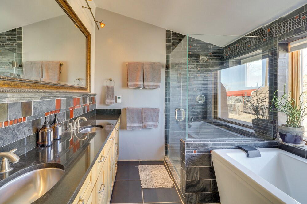 Spacious Mtn-view Gem in Corrales!