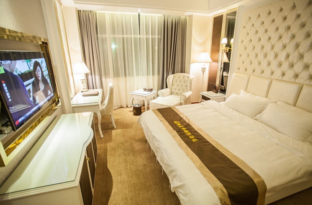 Kelly Wah International Hotel