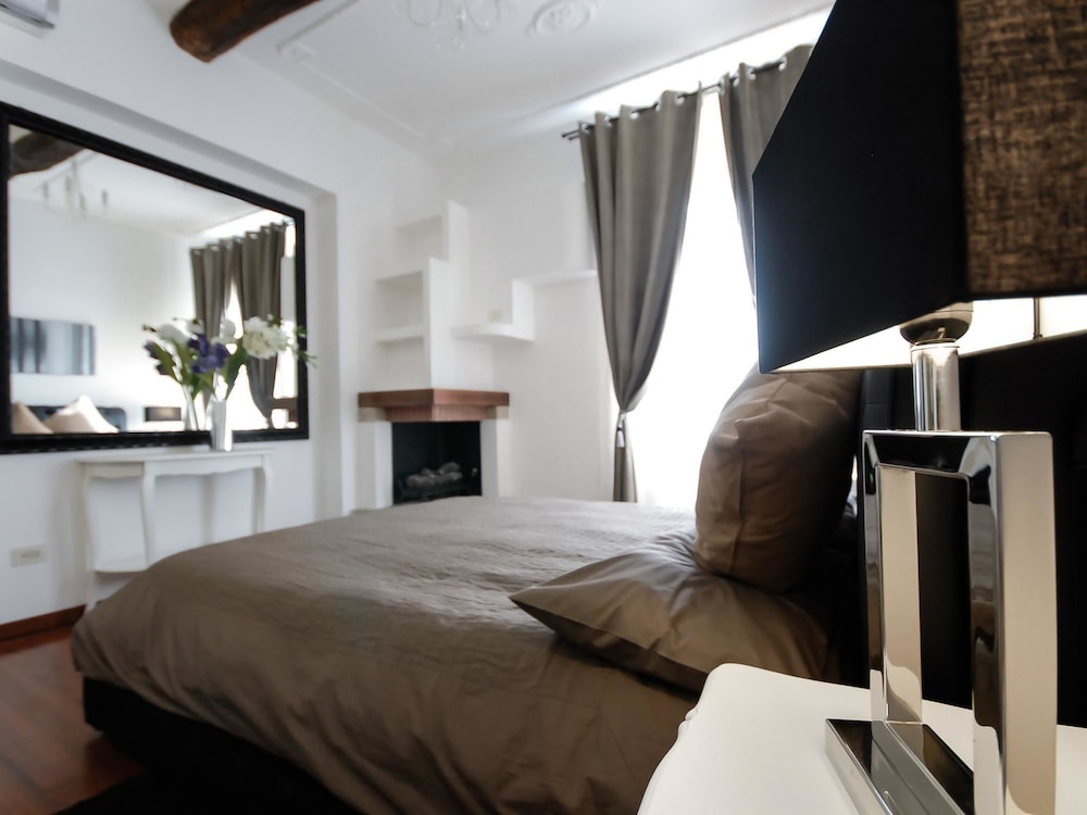 Banchi Apartment
