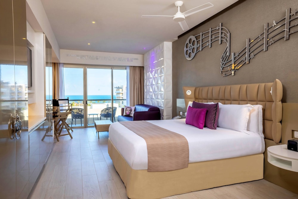 Planet Hollywood Cancun by Royalton, An Autograph Collection All-Inclusive Resort 60