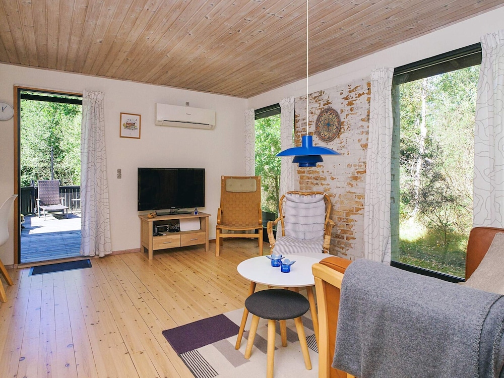 6 Person Holiday Home in Hojby