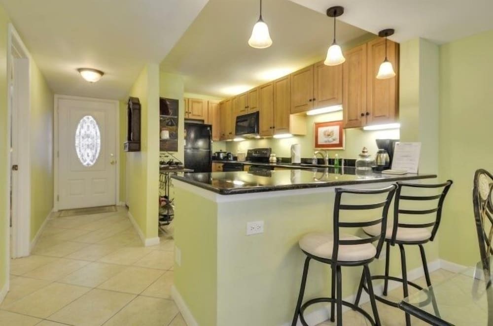 Darling Condo With Panoramic Views Of The Atlantic Ocean 2 Bedroom Condo by RedAwning
