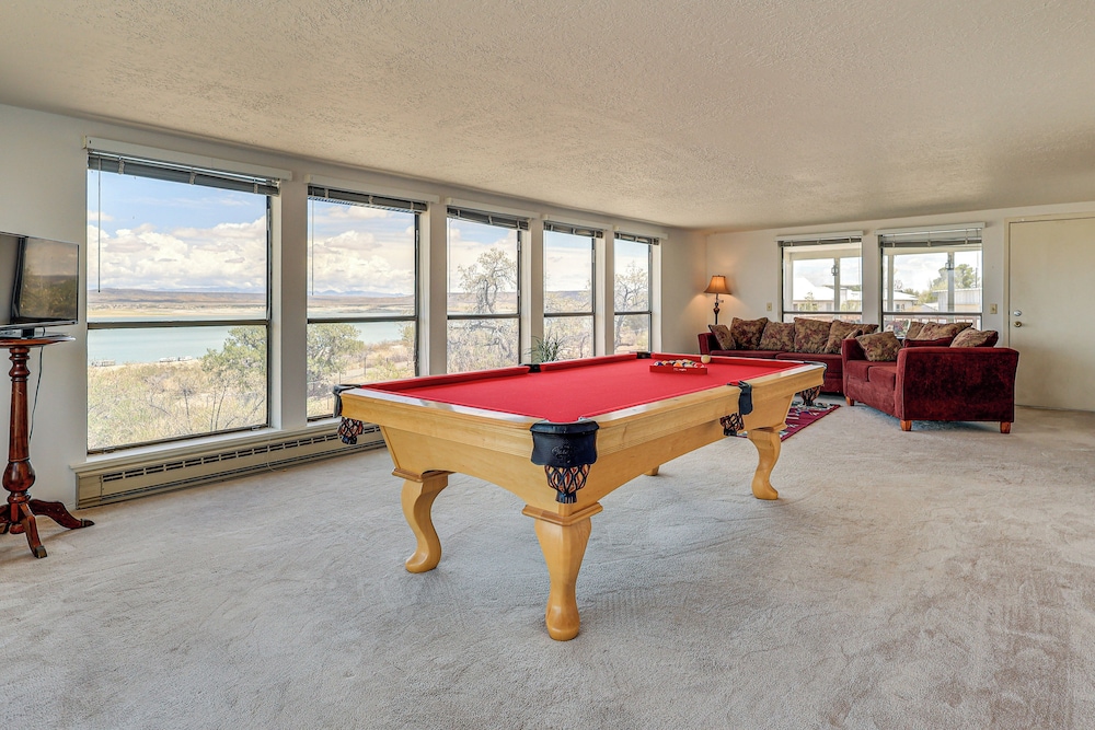 1 Mi to Lake: Home w/ Deck in Elephant Butte