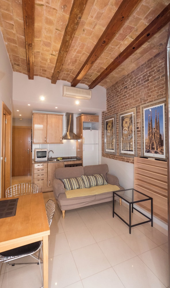 BeBarceloner Francesc Macia Apartments