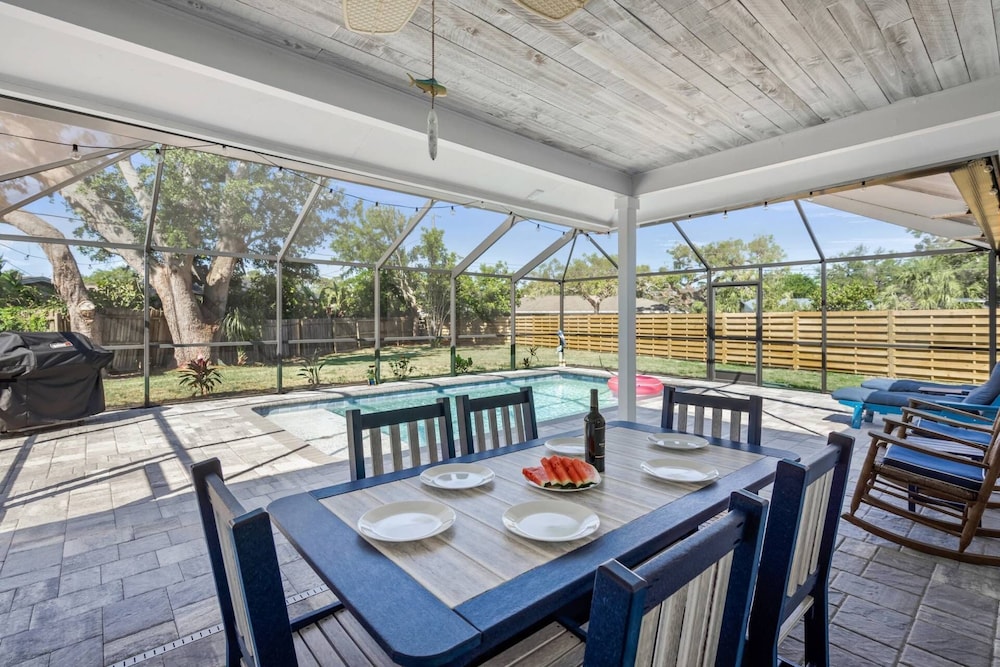 Silver Palm Retreat