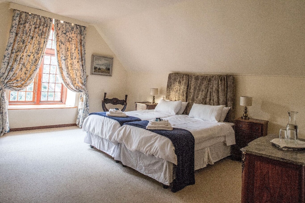 The Manor House at Knorhoek Estate view 3