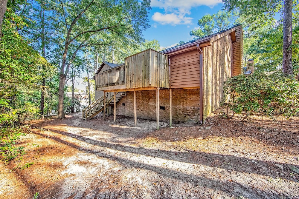 Fayetteville Vacations - No Place Like Homeplace! II - Property Image 4