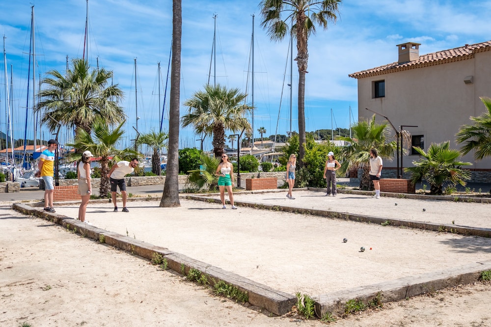 Six-Fours-les-Plages Vacations - Appartements de l'Helios - Iles des Embiez - Property Image 6