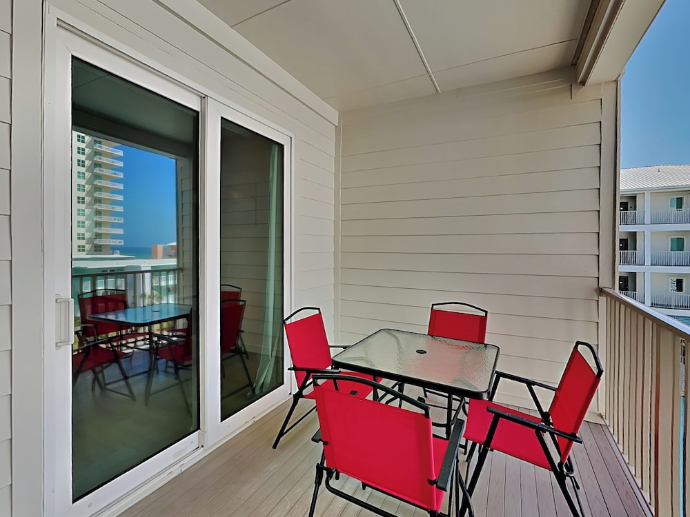 Sea Glass #313 by Southern Vacation Rentals