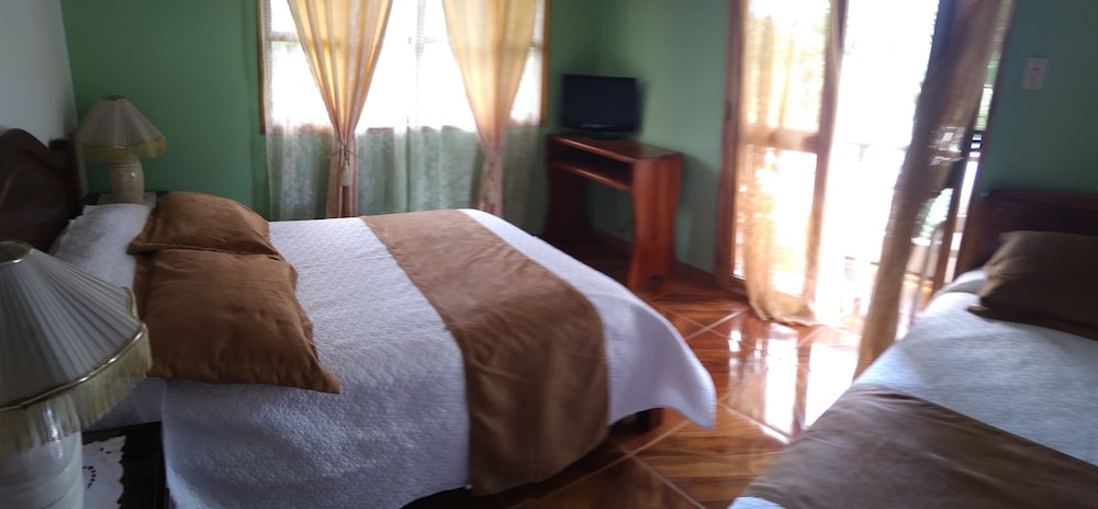 Suymar Ecolodge Galapagos