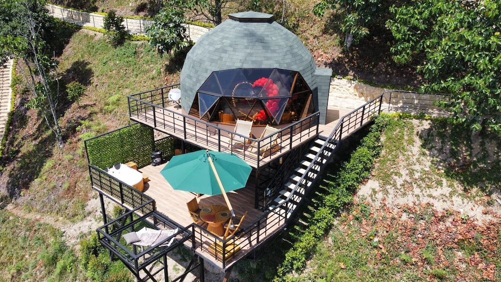 La Colina resort