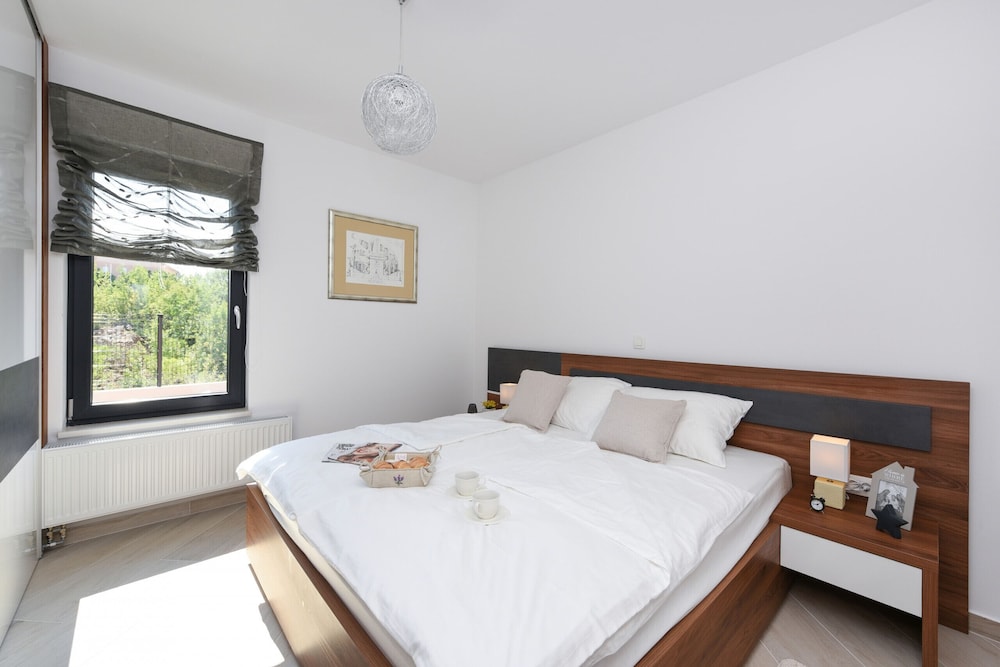 Villa Iris view 2