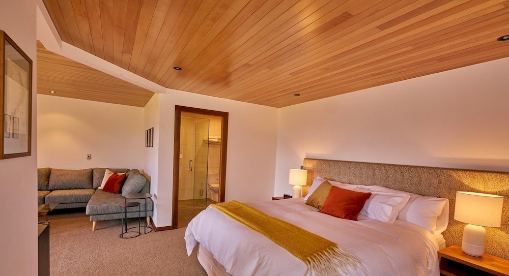 Cabot Lodge