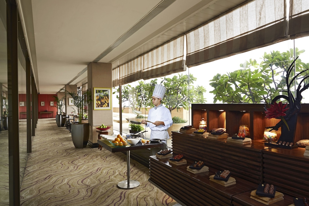 Mumbai Vacations - Taj Lands End - Property Image 20