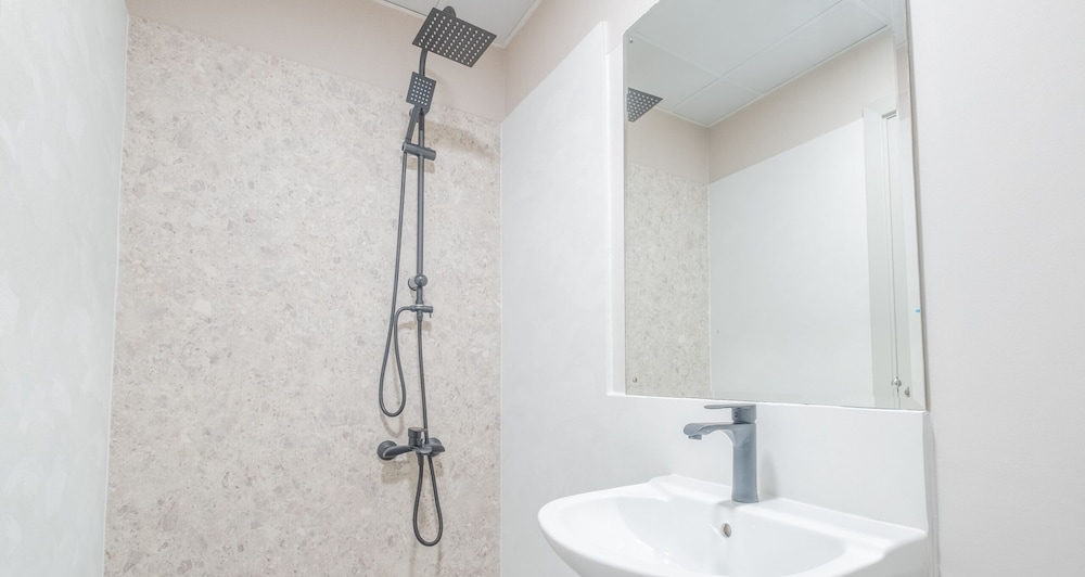 LUX The Luxurious Central JBR Suite 2