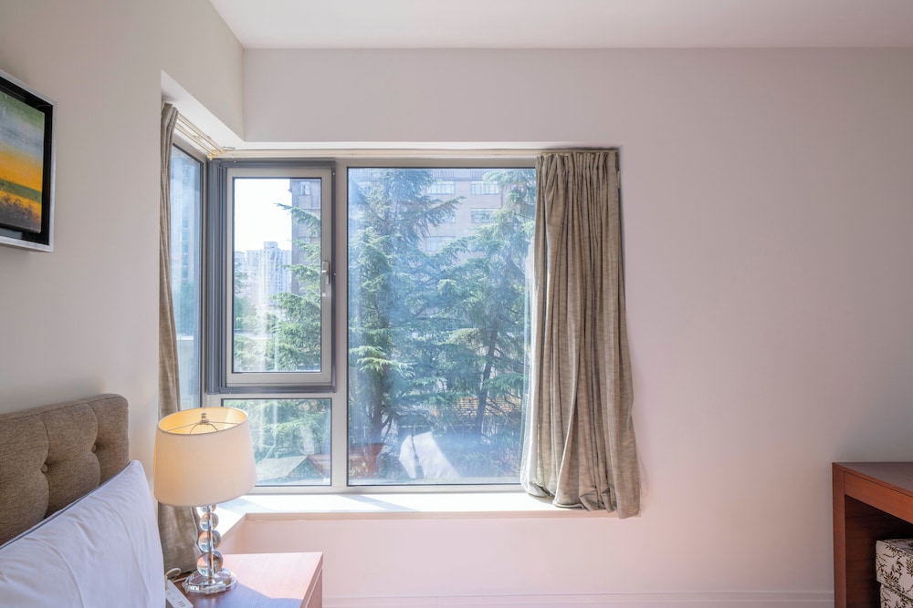 Tyms Cozy 2BR 1BA Apt Xuhui Metro