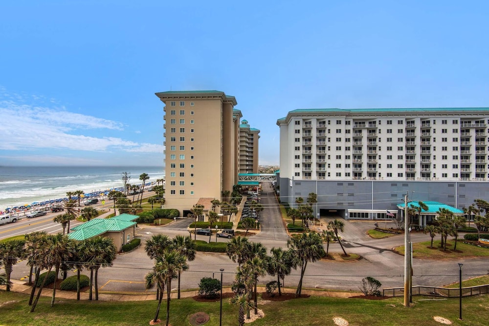 Surfside Resort #404