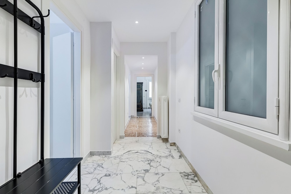 Gianicolo Apartment with Terrace