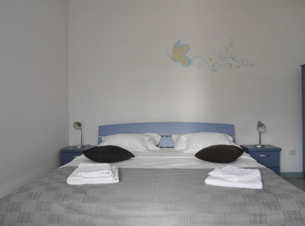 Dugi Rat Seaside Apartments