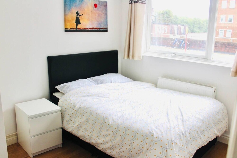 Lovely and Spacious House in South London