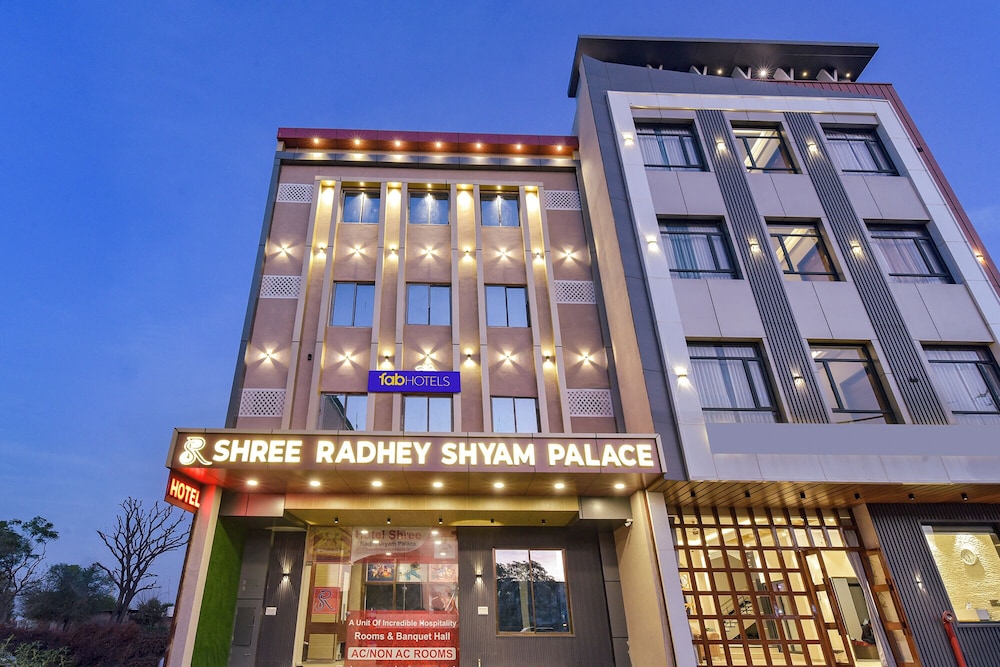 FabHotel Shree Radhey Shyam Palace