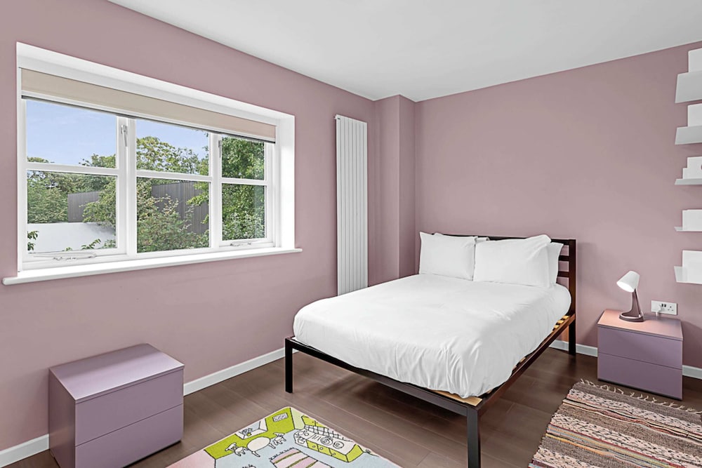 2-bed Getaway Near East Dulwich Station