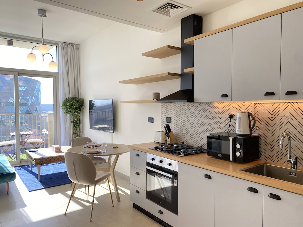 Lux BnB Collective-1 -Dubai Hills