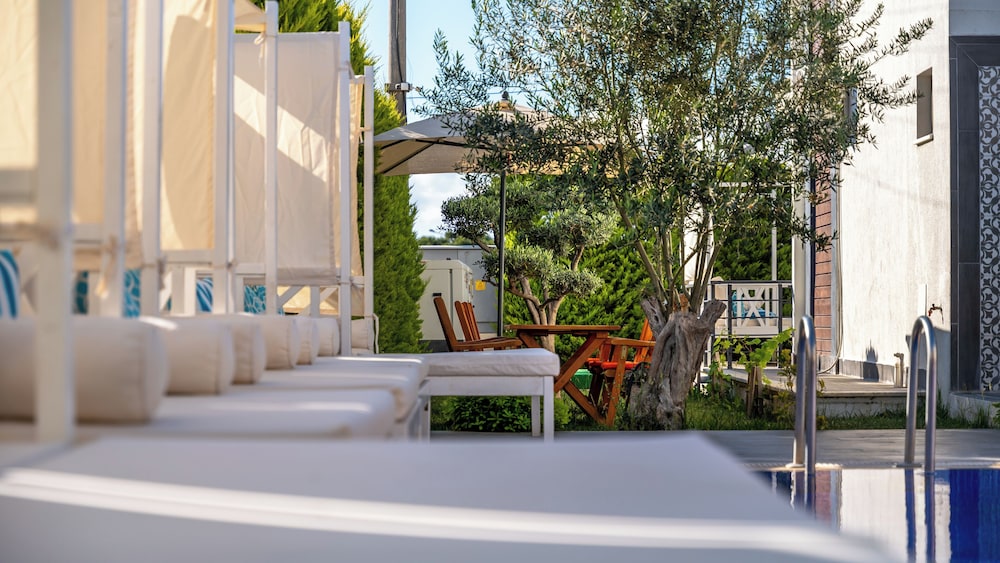 Cunda Rota Garden Otel - Image 13