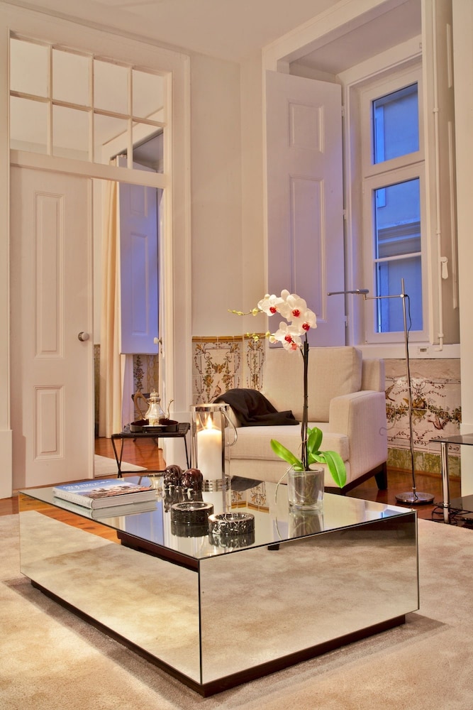 Baixa Apartments by linc