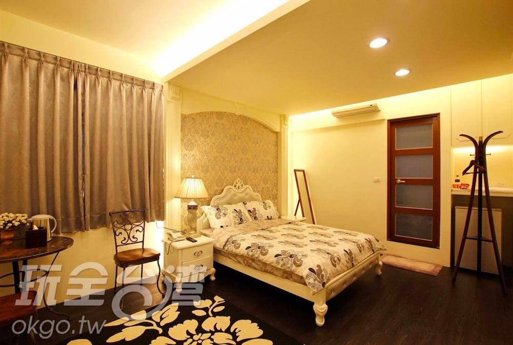 Chu Dream House