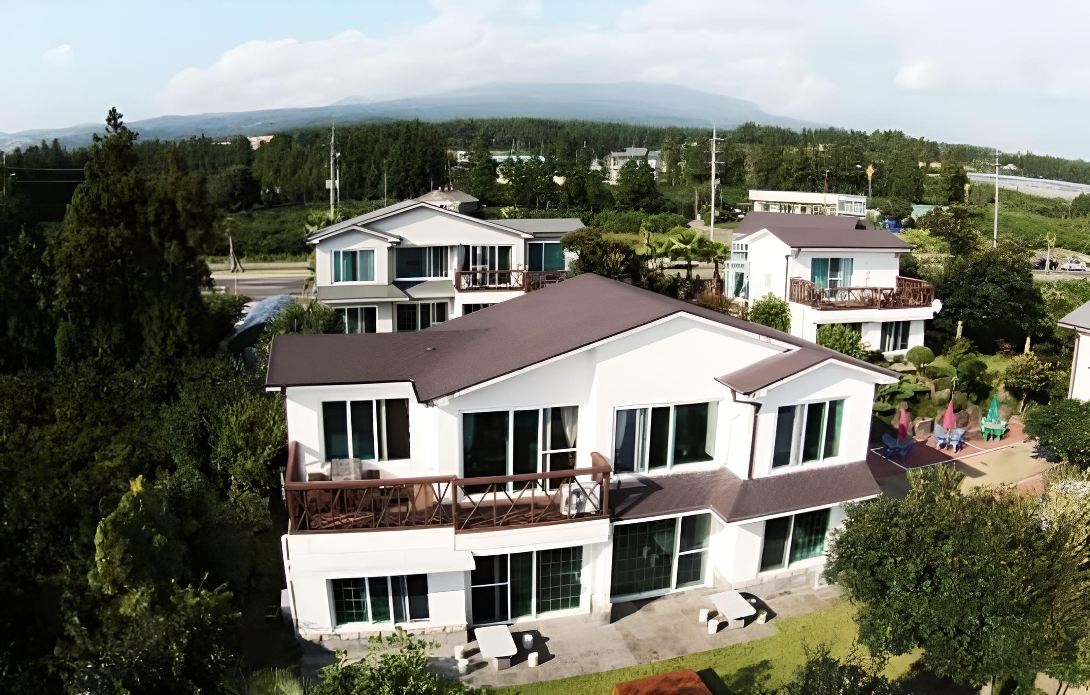 Seogwipo JJ House Pension view 2
