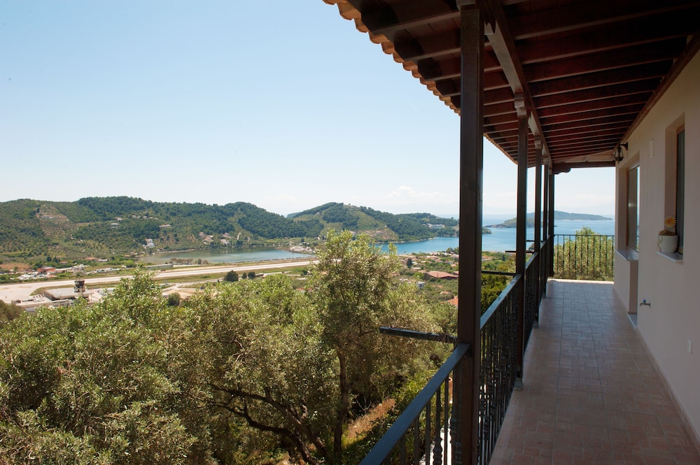 Villa L&M Skiathos