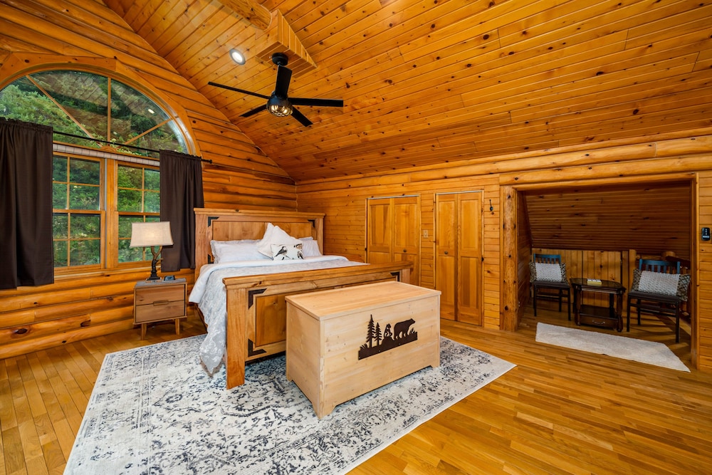 Log Cabin w/ Private Hot Tub on Wenatchee River! view 2
