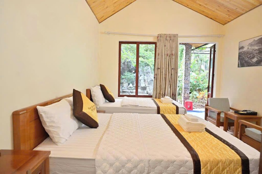 Ninh Hoa Retreat