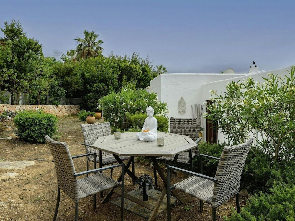 Holiday Home With Outdoor Barbecque