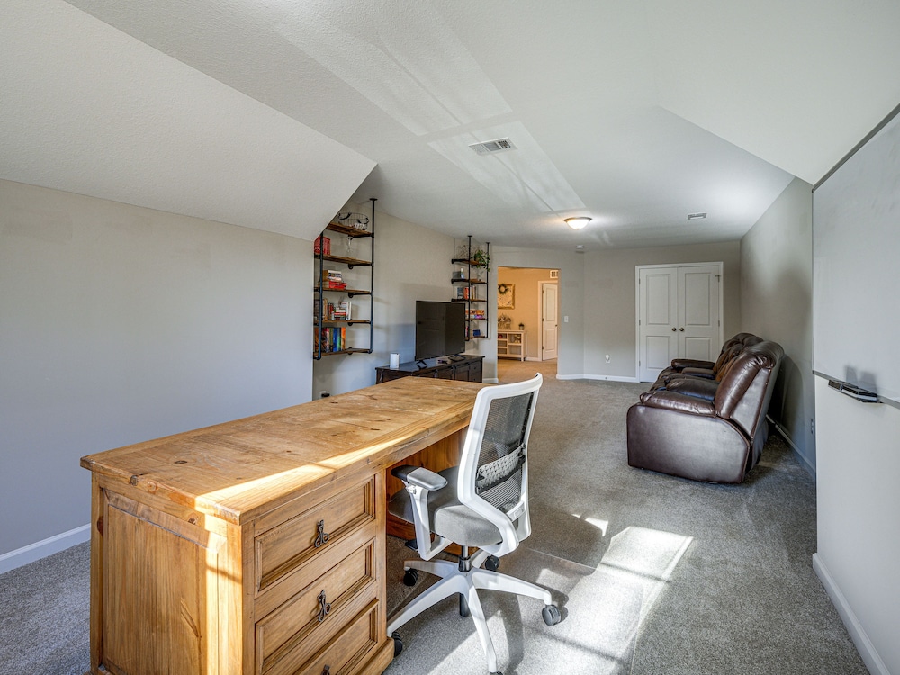Spacious Columbus Getaway w/ Patio - Pets Welcome! - Property Image 32