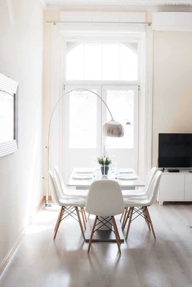 Budapest Easy Flat - Basilica Lux