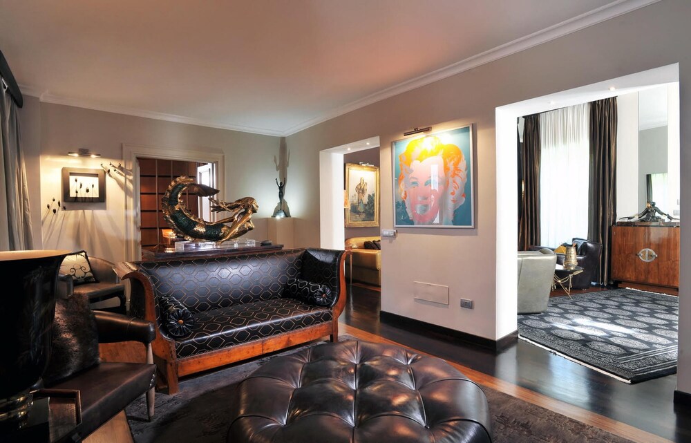 La Palazzina Santa Dorotea Splendid Rome Townhouse With Courtyard Garden