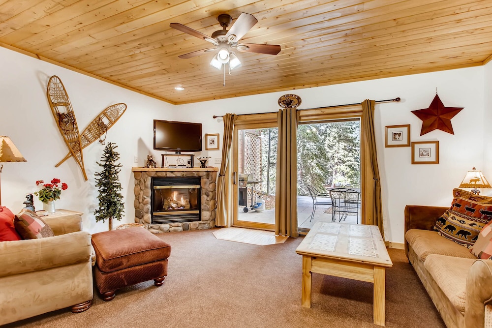 Estes Park Condos - Property Image 98