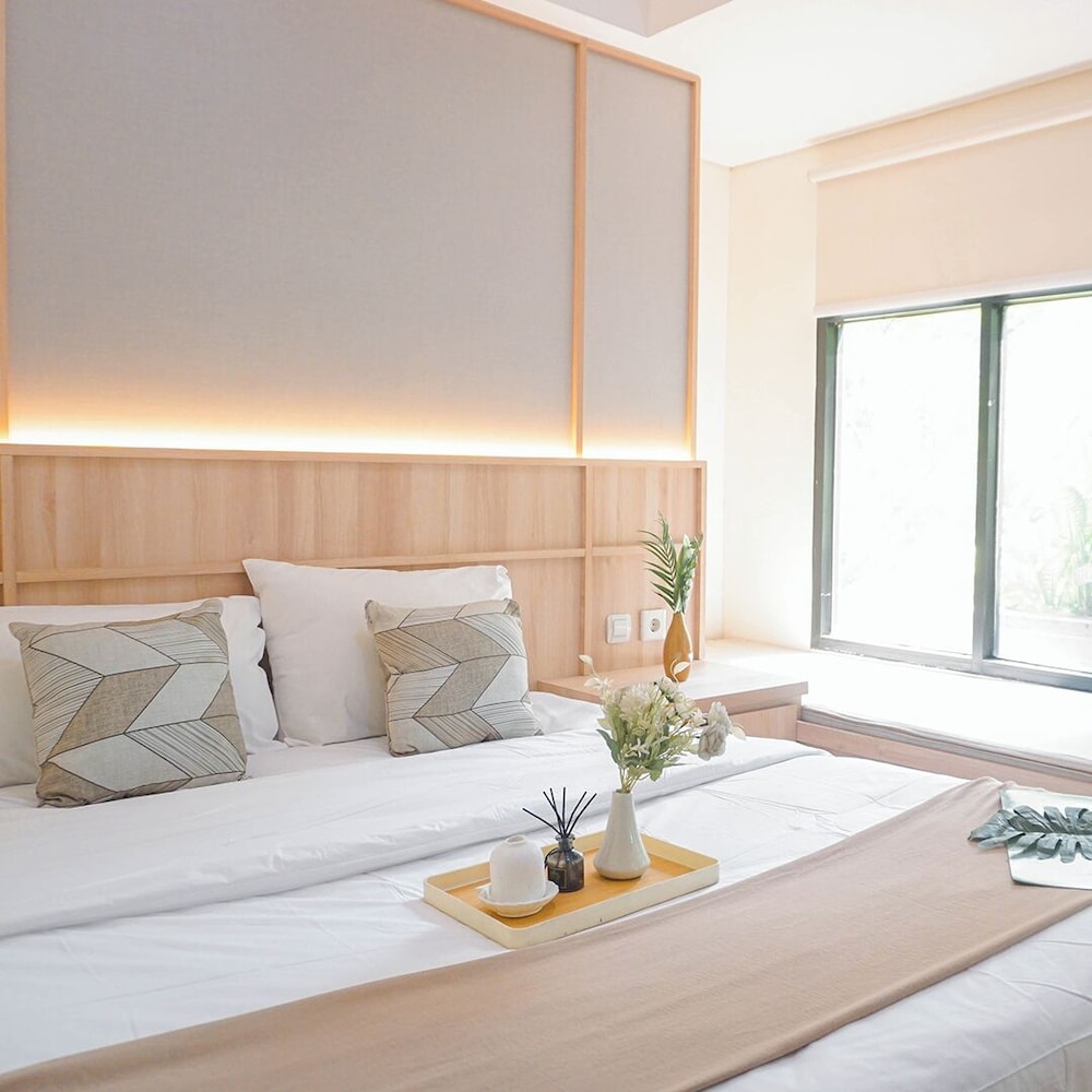 Cozy Living 2Br Apartment At Pollux Chadstone