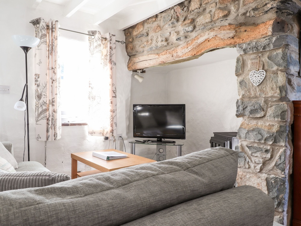 Middle Cottage
