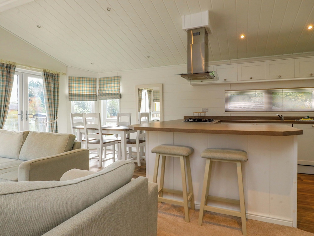 Lakeview Lodge