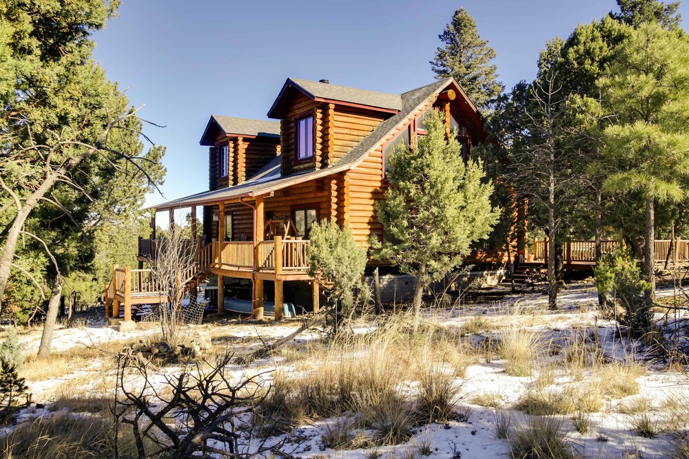'lacy's Log Cabin' Alto Home w/ Mountain Views! view 2