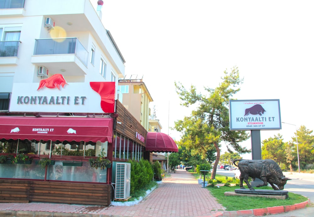 Antalya Suits